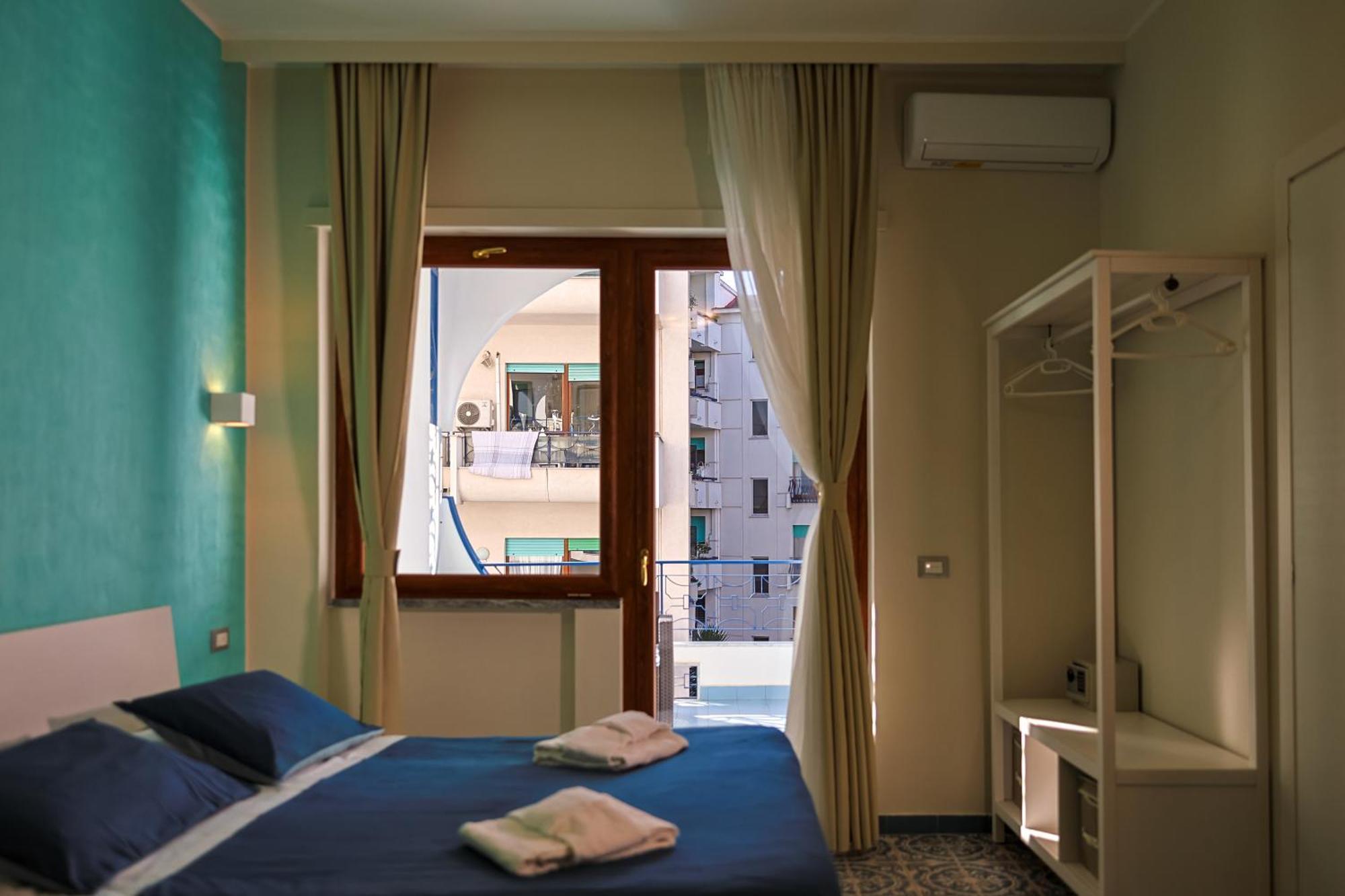 Bed and Breakfast The Reef Península Sorrentina Exterior foto